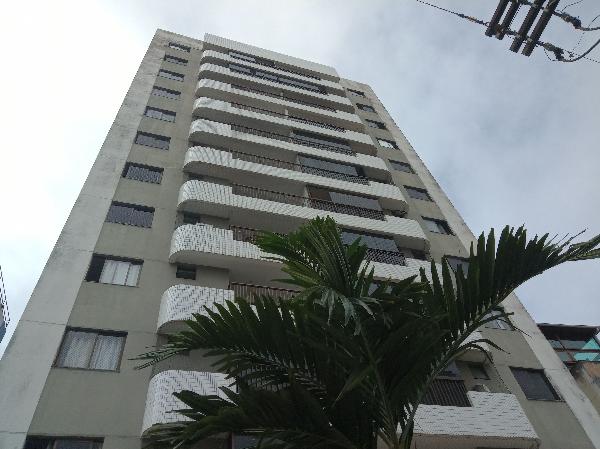 Apartamento em leilão em Salvador
