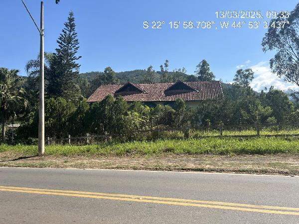 Casa em leilão em Itamonte