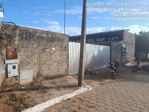 Imóvel comercial em leilão em Edeia