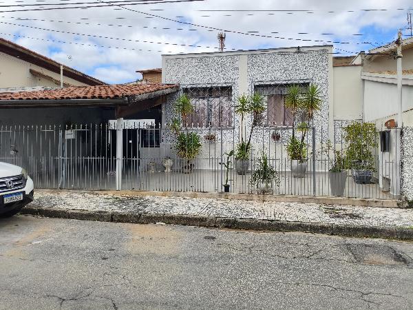 Casa em leilão em Taubate