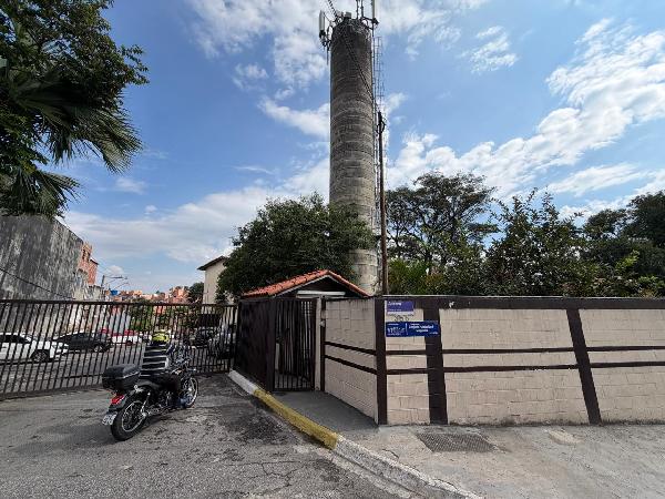 Apartamento em leilão em Carapicuiba