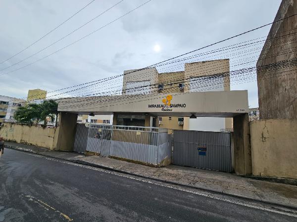 Apartamento em leilão em Salvador