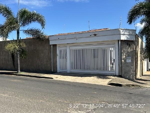Casa em leilão em Marilia