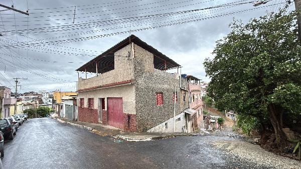 Apartamento em leilão em Sao Joao Nepomuceno