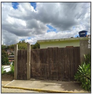 Casa em leilão em Duas Barras
