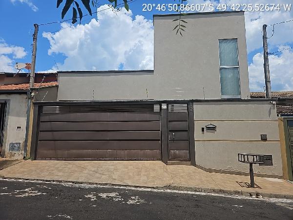 Casa em leilão em Monte Aprazivel