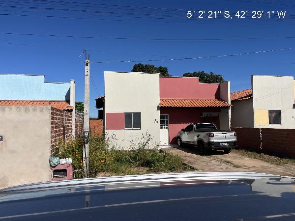 Casa em leilão em Altos