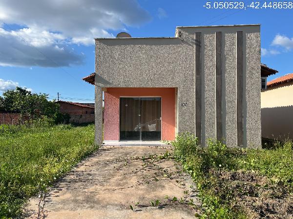 Casa em leilão em Altos