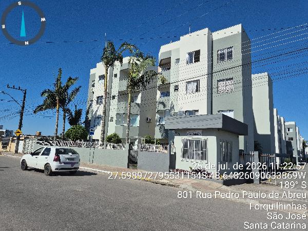 Apartamento em leilão em Sao Jose