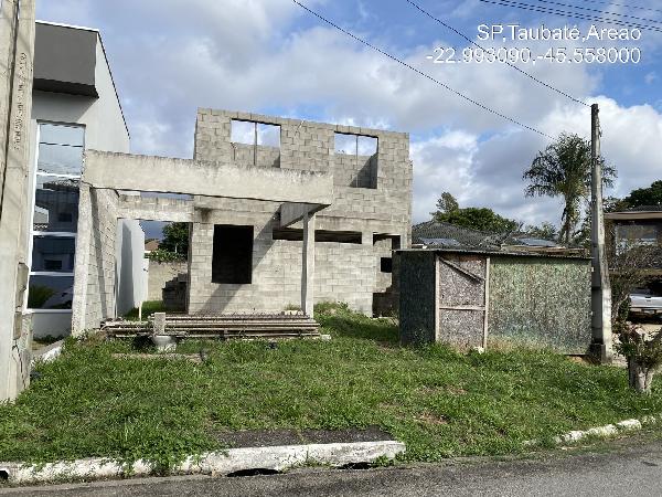 Casa em leilão em Tremembe