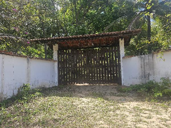 Casa em leilão em Camacari