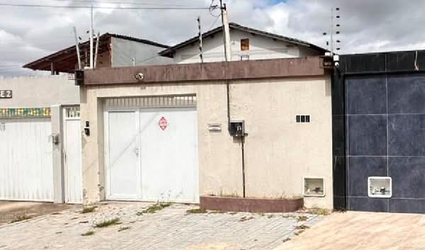 Casa em leilão em Caucaia