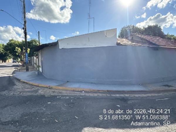 Casa em leilão em Adamantina