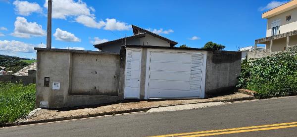 Casa em leilão em Aguas De Lindoia