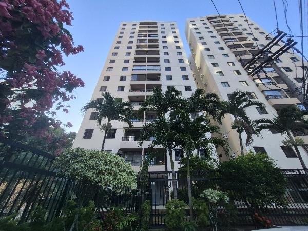 Apartamento em leilão em Salvador