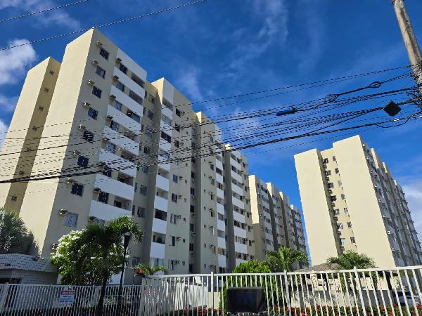 Apartamento em leilão em Lauro De Freitas