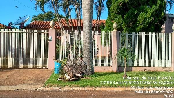 Casa em leilão em Rolandia