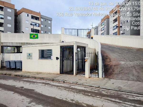 Apartamento em leilão em Cotia
