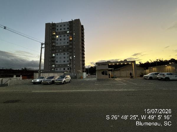 Apartamento em leilão em Blumenau