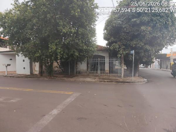 Casa em leilão em Birigui