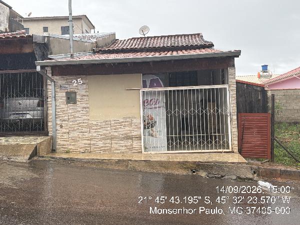 Casa em leilão em Monsenhor Paulo
