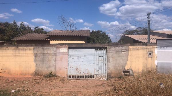 Casa em leilão em Santo Antonio Do Descoberto