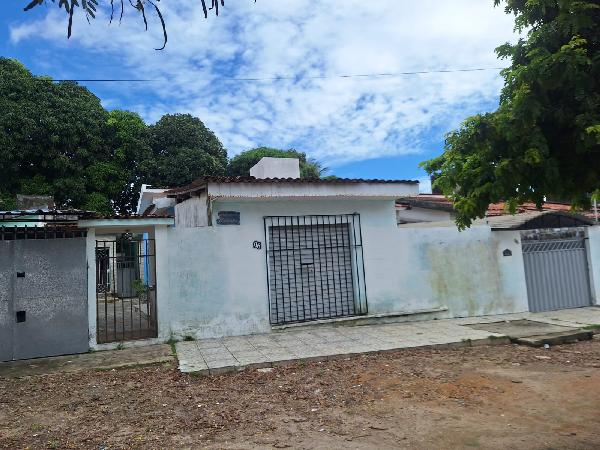 Casa em leilão em Bayeux