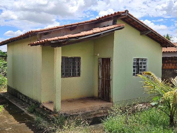 Casa em leilão em Santo Antonio Do Descoberto