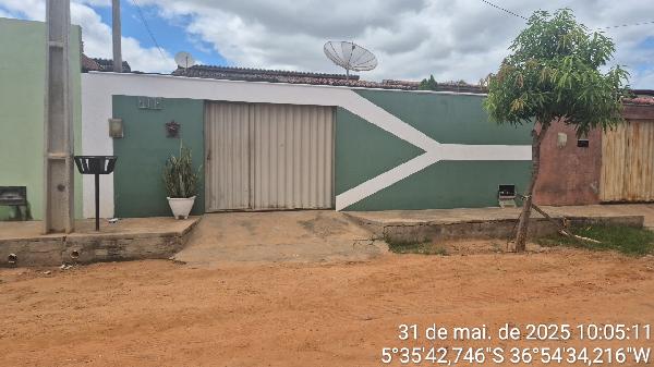 Casa em leilão em Acu