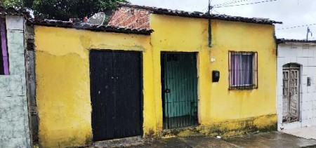 Casa em leilão em Jupi
