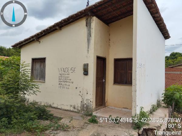 Casa em leilão em Altos