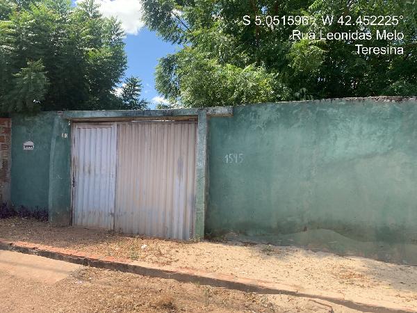 Casa em leilão em Altos