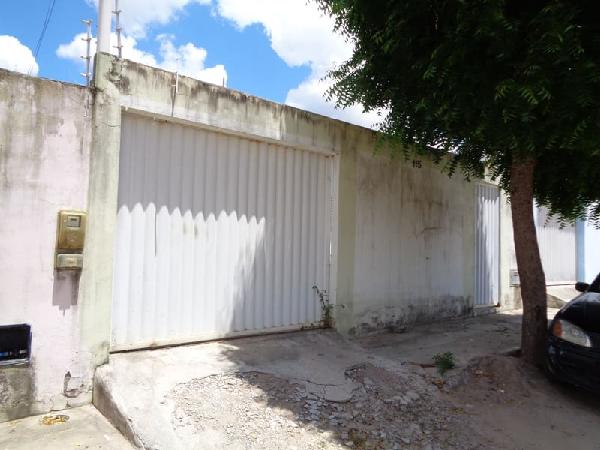 Casa em leilão em Itaberaba