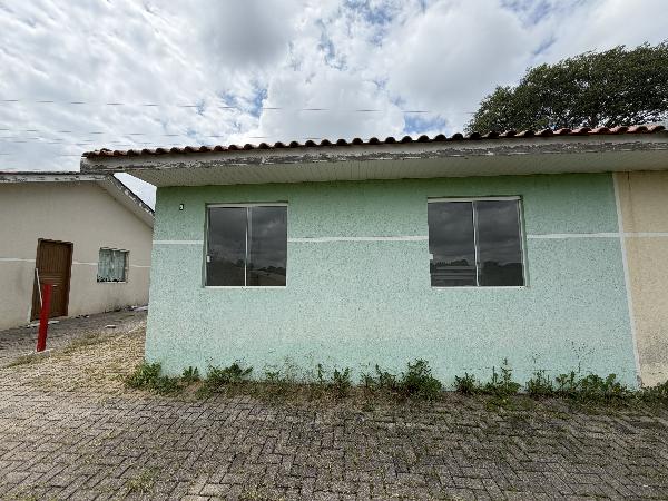 Casa em leilão em Contenda