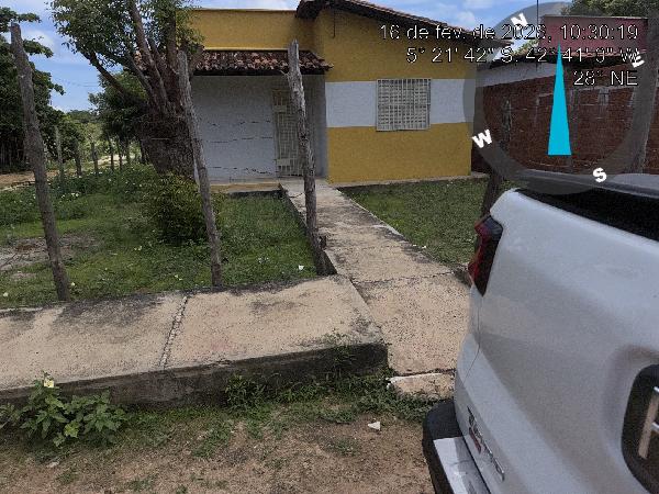 Casa em leilão em Demerval Lobao