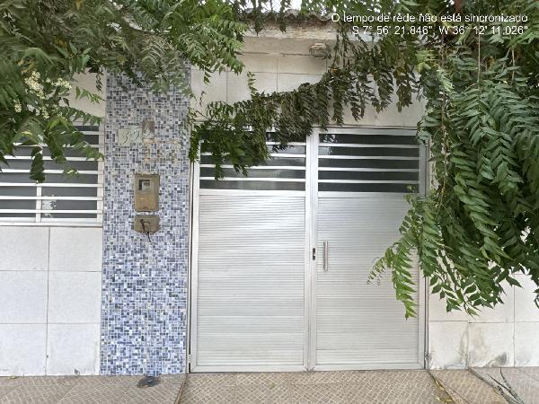 Casa em leilão em Santa Cruz Do Capibaribe
