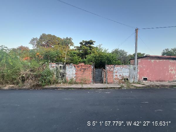 Casa em leilão em Altos