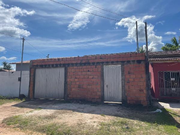 Casa em leilão em Mae Do Rio
