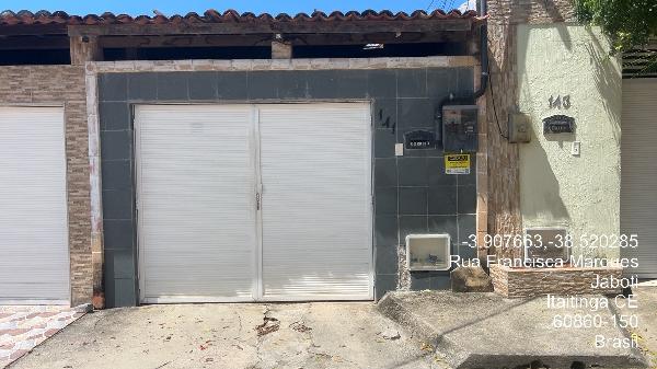 Casa em leilão em Itaitinga