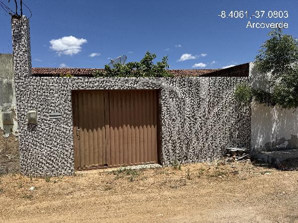 Casa em leilão em Arcoverde