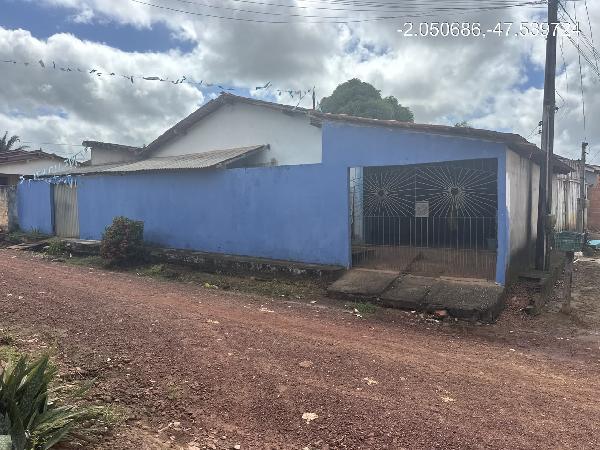 Casa em leilão em Mae Do Rio