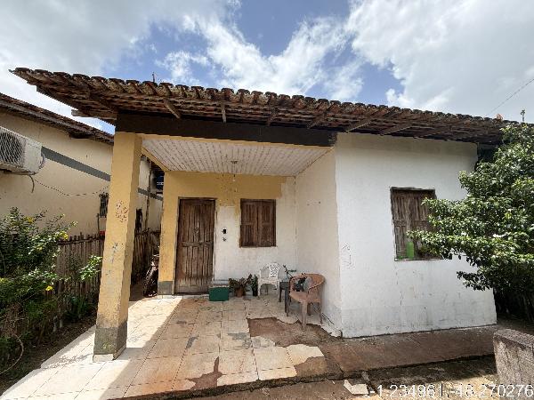Casa em leilão em Santa Barbara Do Para