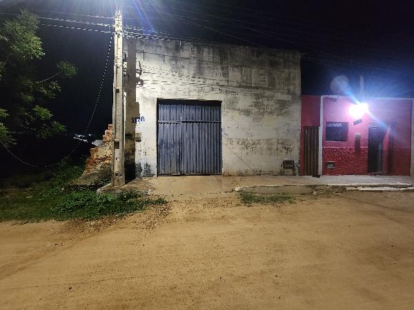 Casa em leilão em Acu