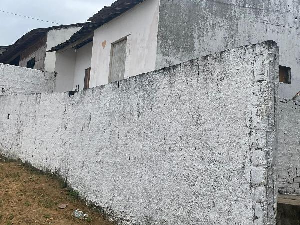 Casa em leilão em Cha De Alegria