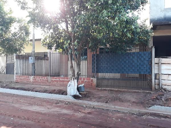 Casa em leilão em Santo Antonio Do Caiua
