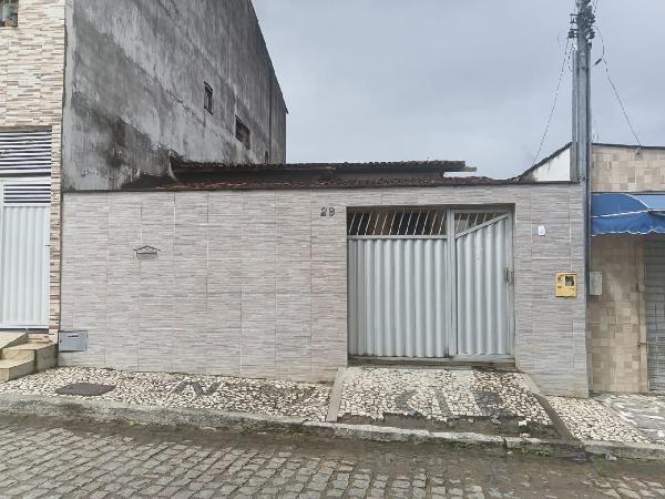 Casa em leilão em Feira De Santana