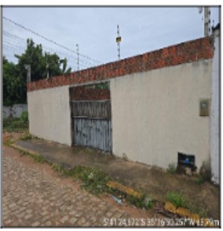 Casa em leilão em Extremoz