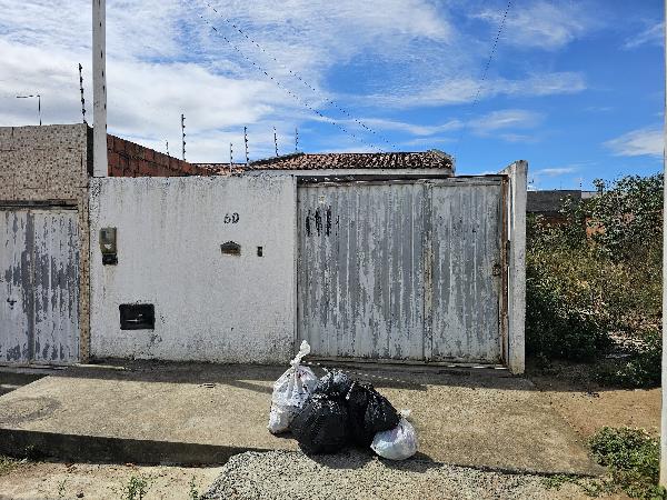Casa em leilão em Feira De Santana