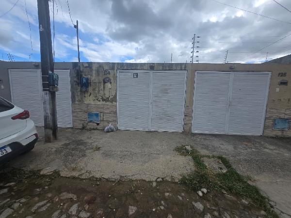 Casa em leilão em Itaitinga