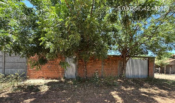 Casa em leilão em Altos
